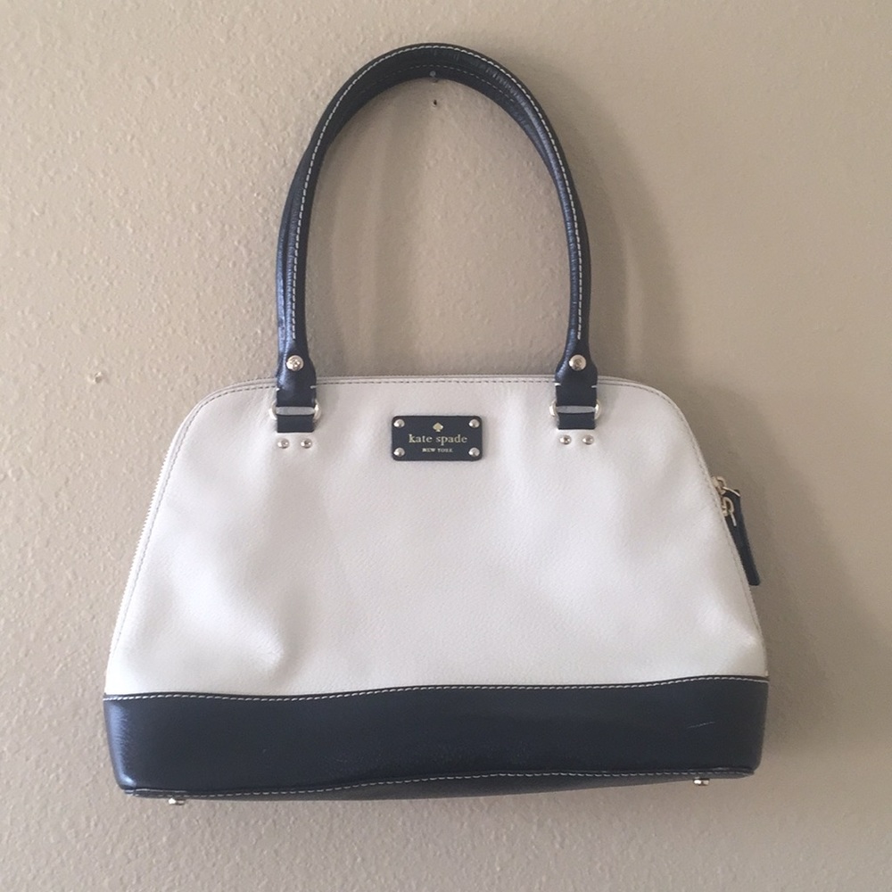 Kate Spade ♠️ black and creme purse